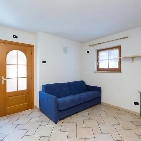 Champagne Apartment