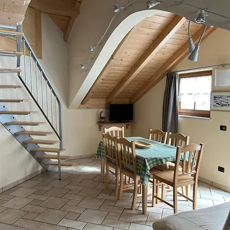Champagne Apartment Livigno